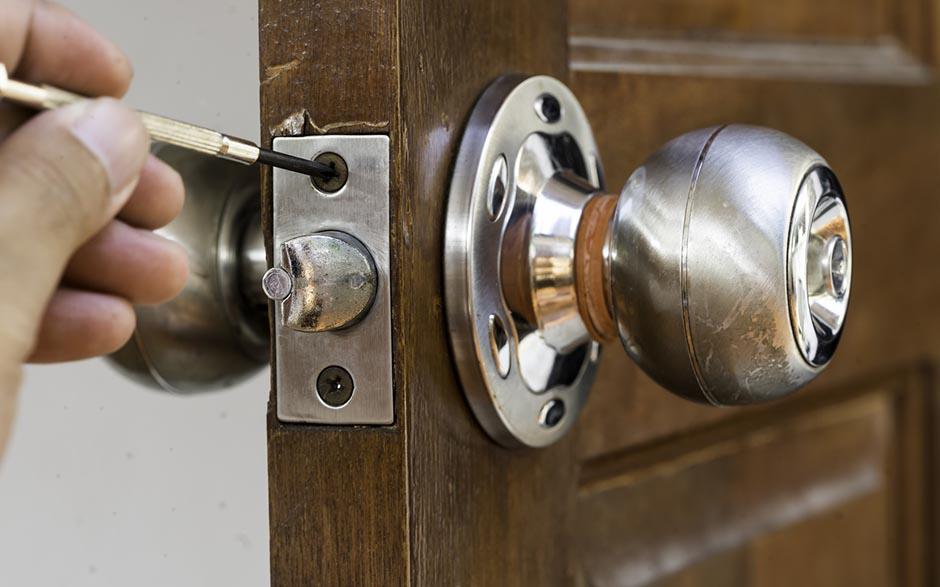 serrurier ouverture de porte Paris 11